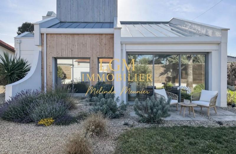 Villa - 205 m² - 5 pièces