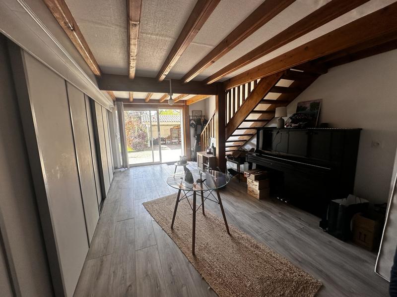 Maison ancienne - 211 m² - 6 pièces