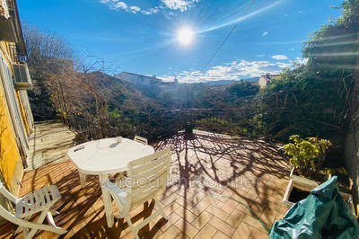 Maison - 308 m² - 13 pièces