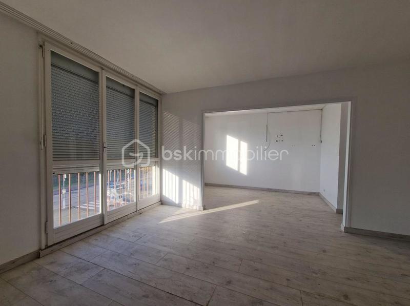 Appartement - 82 m² - 4 pièces
