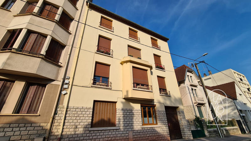 Appartement - 113 m² - 5 pièces