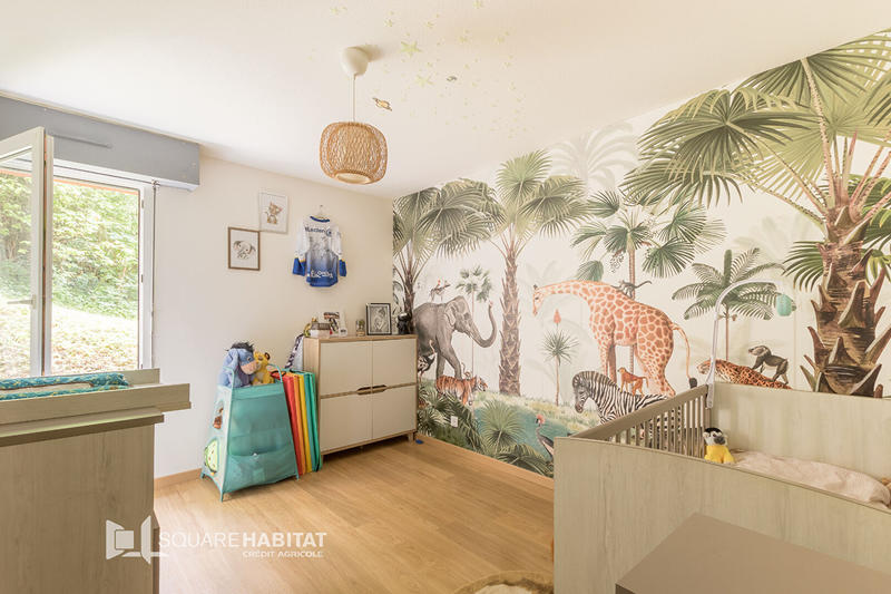 Appartement - 97 m² - 4 pièces