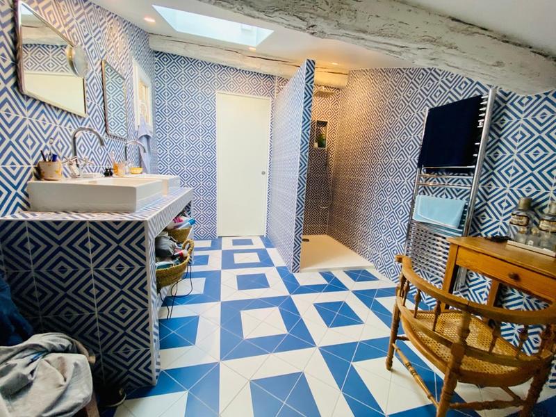 Appartement ancien - 90 m² - 3 pièces