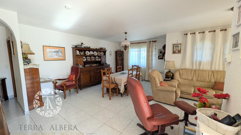 Villa - 99 m² - 4 pièces