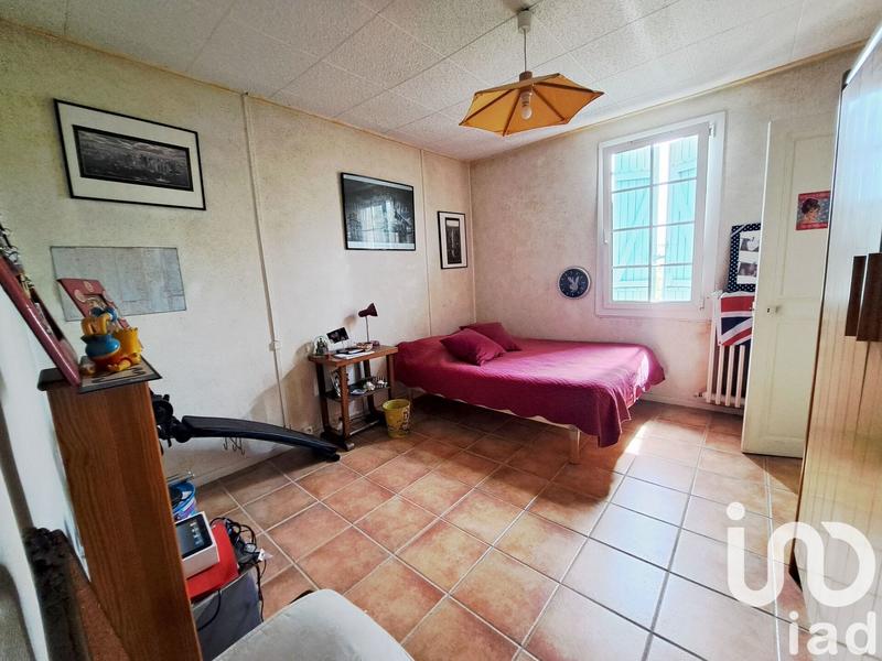 Maison - 220 m² - 7 pièces