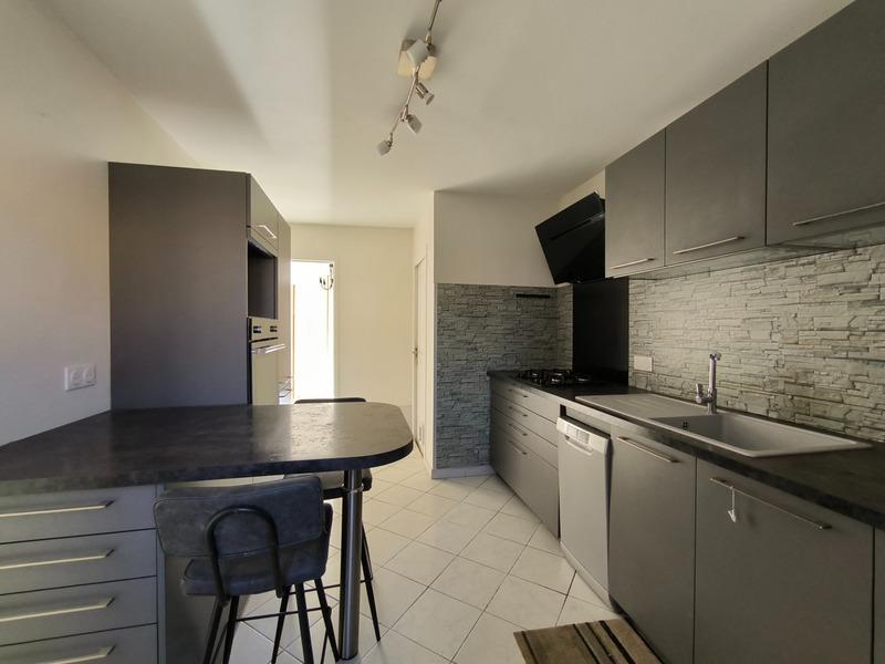 Maison - 192 m² - 6 pièces