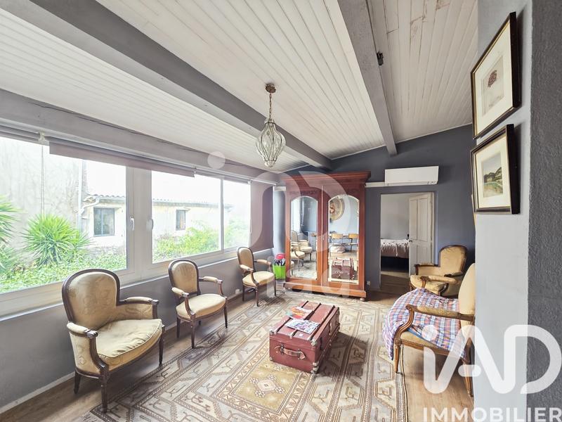 Maison de village - 206 m² - 9 pièces