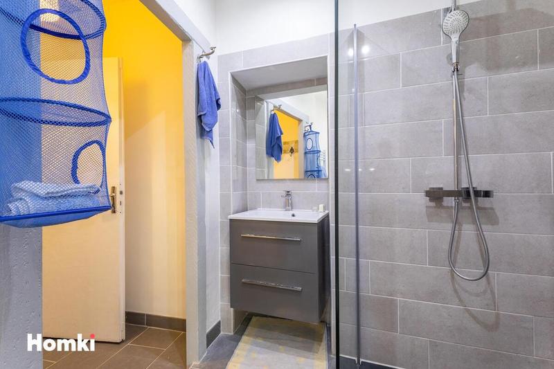 Maison de ville - 272 m² - 7 pièces