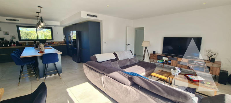 Maison - 126 m² - 5 pièces