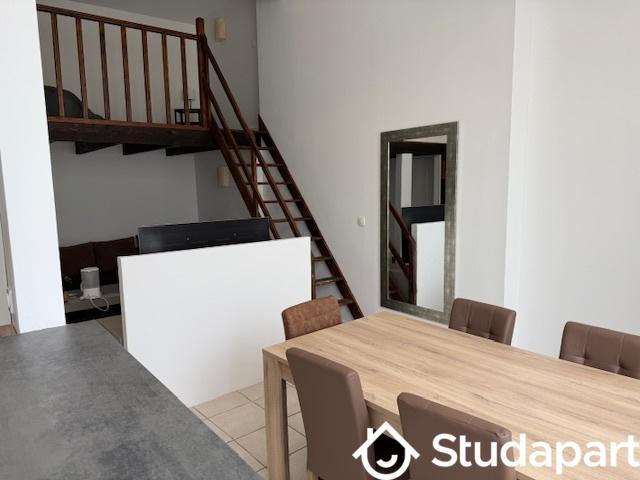 Appartement - 70 m² - 2 pièces