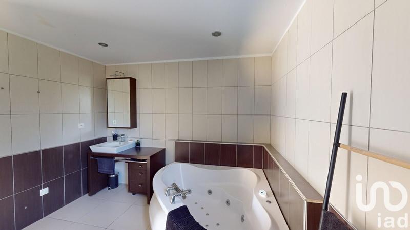 Maison - 128 m² - 4 pièces