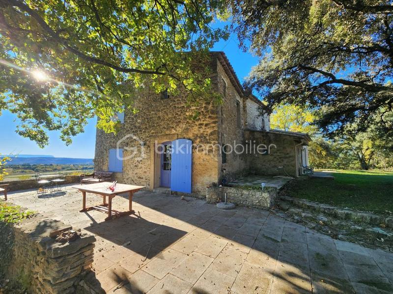 Propriété - 400 m² - 13 pièces