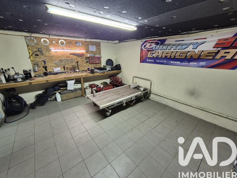 Maison - 308 m² - 8 pièces