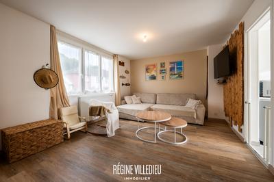 Maison - 109 m² - 5 pièces