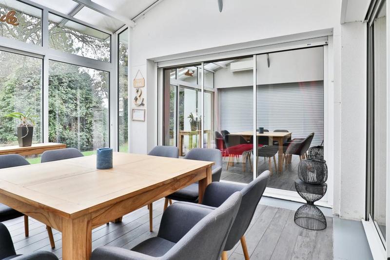 Maison - 180 m² - 6 pièces