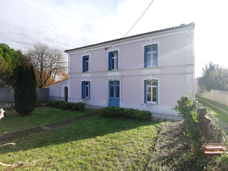 Maison ancienne - 150 m² - 7 pièces