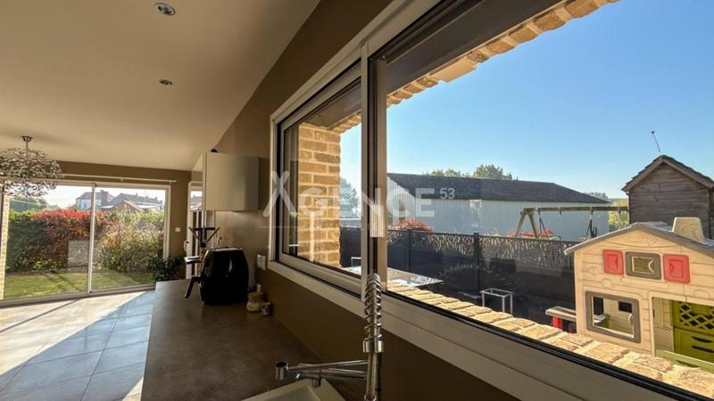 Maison - 191 m² - 6 pièces