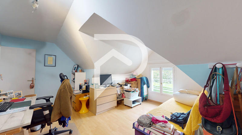 Maison - 124 m² - 6 pièces