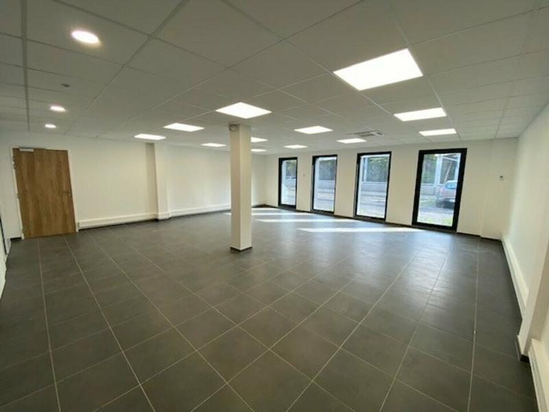 Bureau - 85 m²