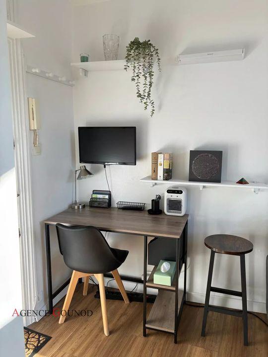 Studio - 11 m² - 1 pièce