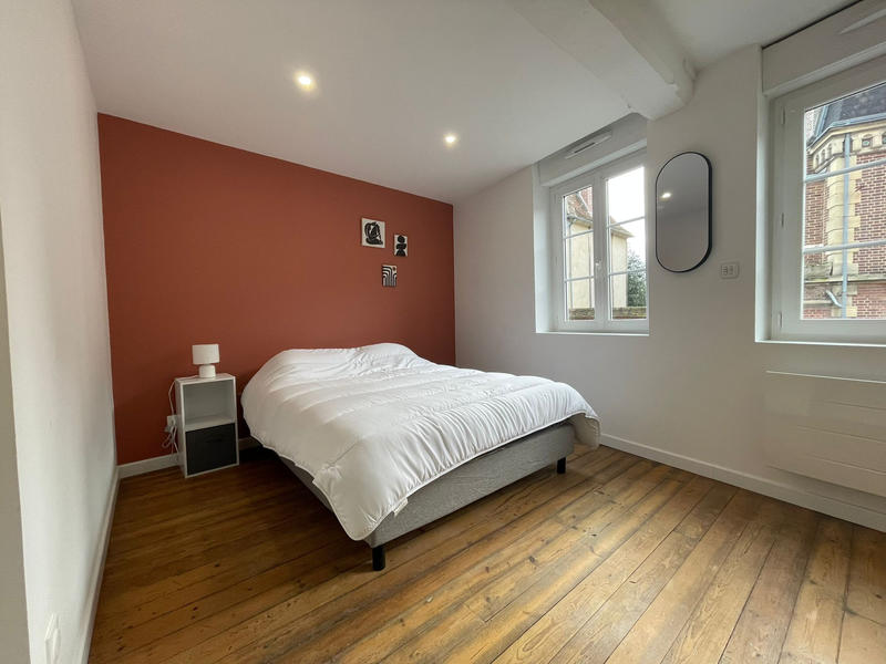 Appartement - 85 m² - 3 pièces