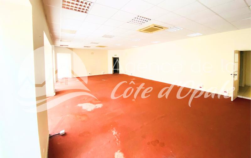 Local commercial - 79 m²