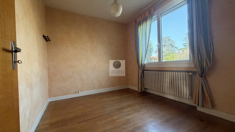 Maison - 159 m² - 7 pièces