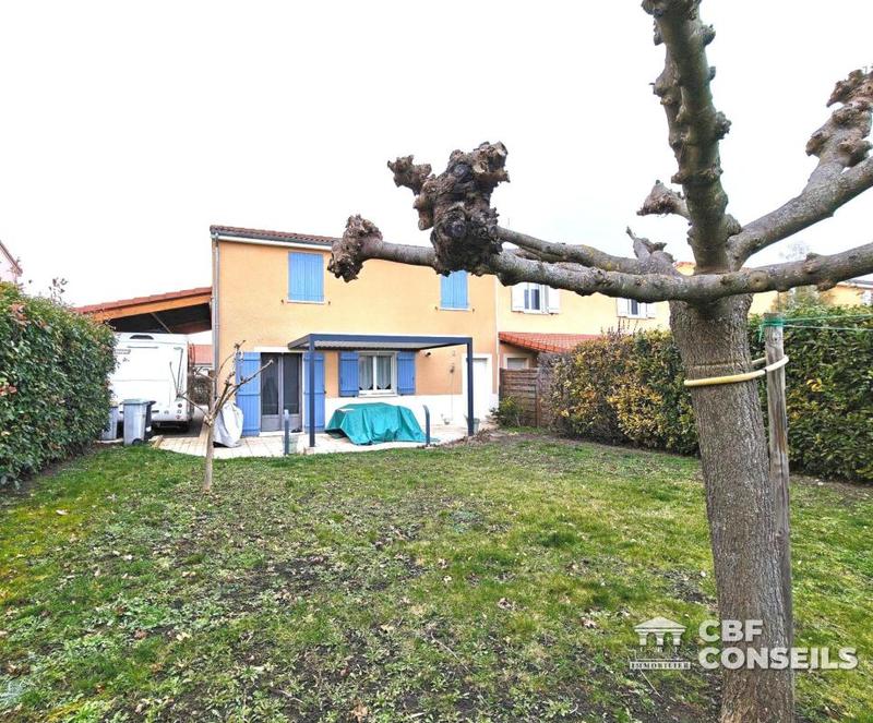 Maison - 95 m² - 5 pièces