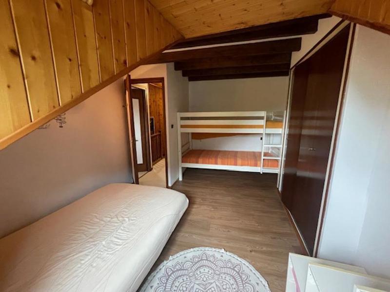 Duplex - 97 m² - 7 pièces