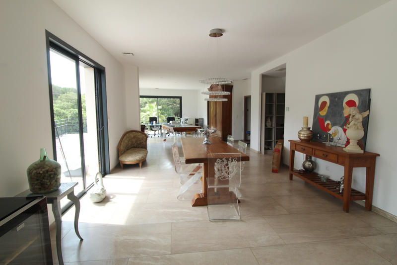 Villa - 186 m² - 5 pièces