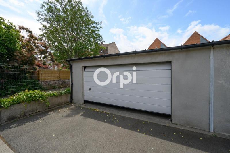 Maison - 98 m² - 4 pièces