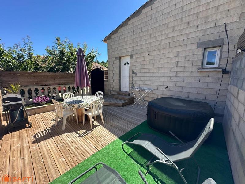 Maison - 85 m² - 4 pièces