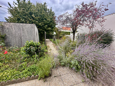 Maison - 64 m² - 4 pièces