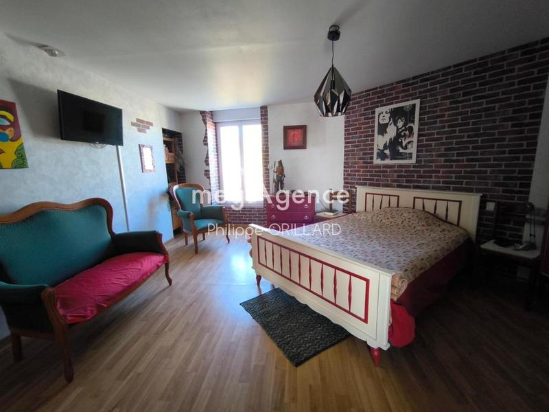 Maison ancienne - 192 m² - 7 pièces