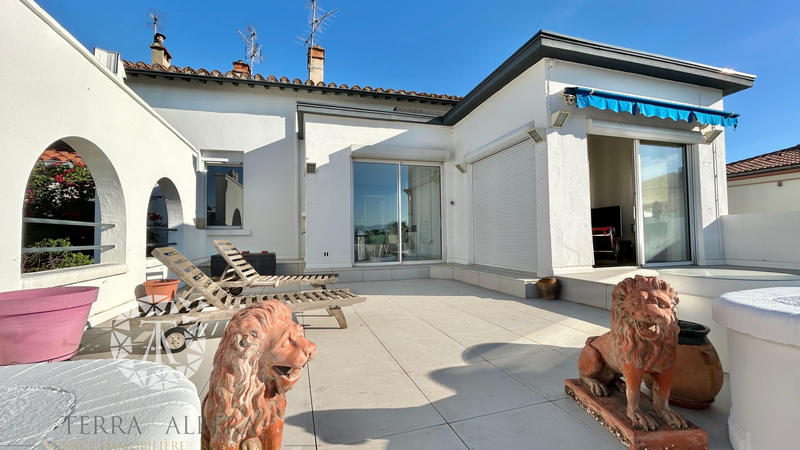 Appartement - 139 m² - 5 pièces