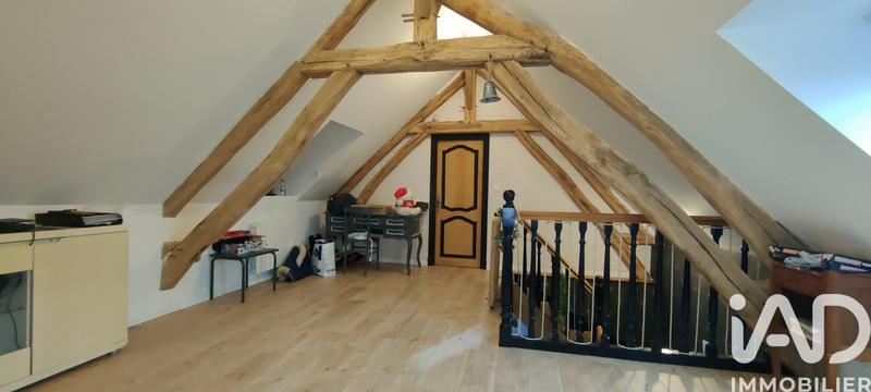 Maison - 186 m² - 8 pièces