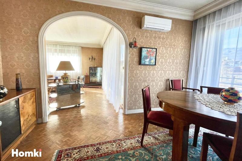 Appartement - 131 m² - 5 pièces