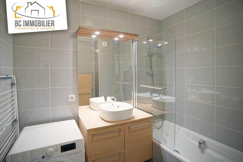 Appartement - 70 m² - 3 pièces