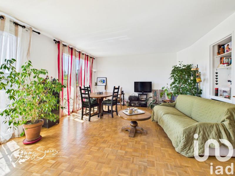 Appartement - 70 m² - 3 pièces