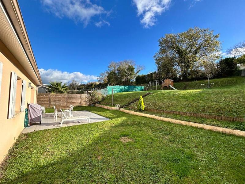 Maison - 89 m² - 5 pièces