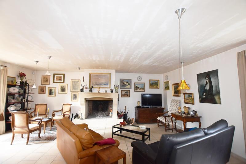 Villa - 214 m² - 7 pièces