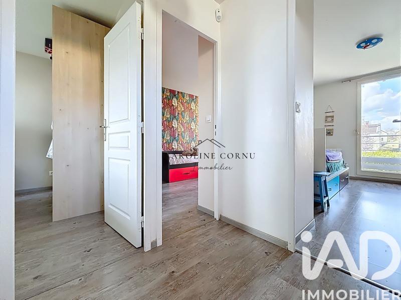 Maison - 92 m² - 5 pièces