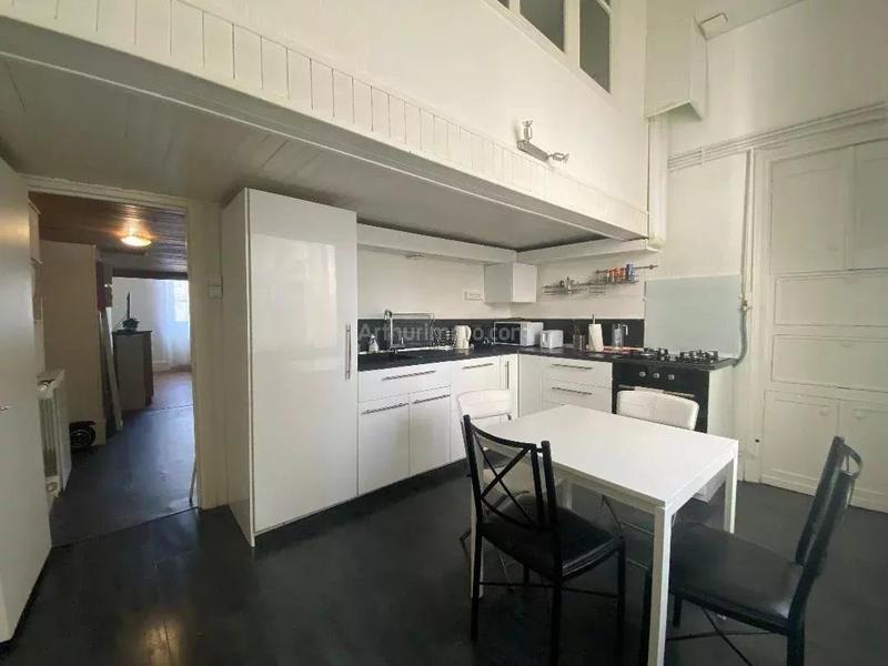 Appartement - 67 m² - 2 pièces