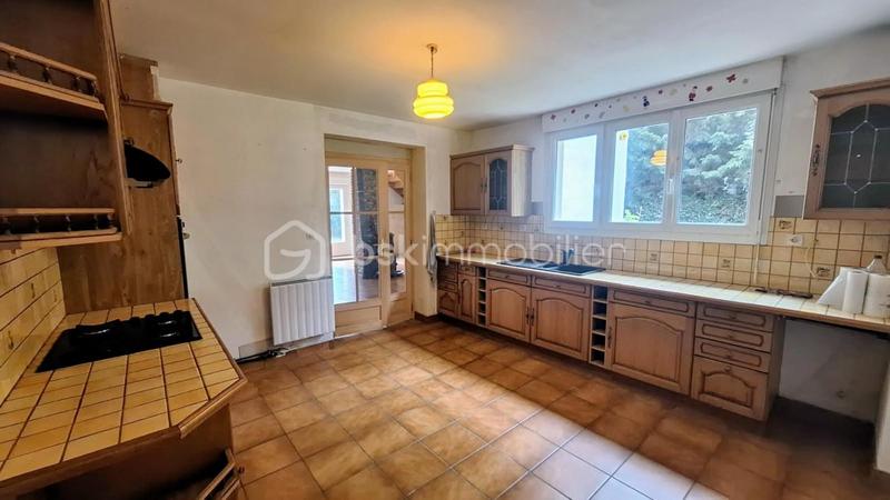 Maison traditionnelle - 138 m² - 4 pièces