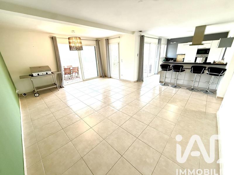 Maison - 143 m² - 6 pièces