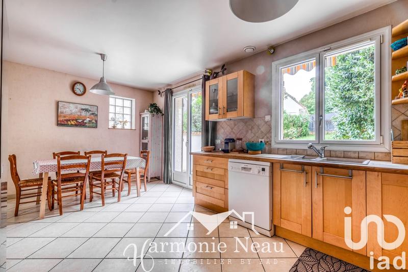 Maison - 179 m² - 9 pièces