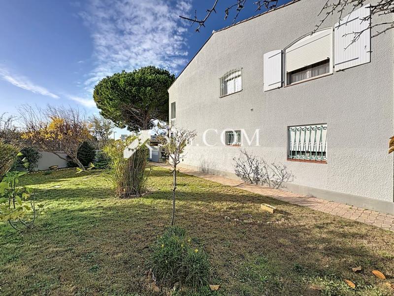 Villa - 398 m² - 11 pièces