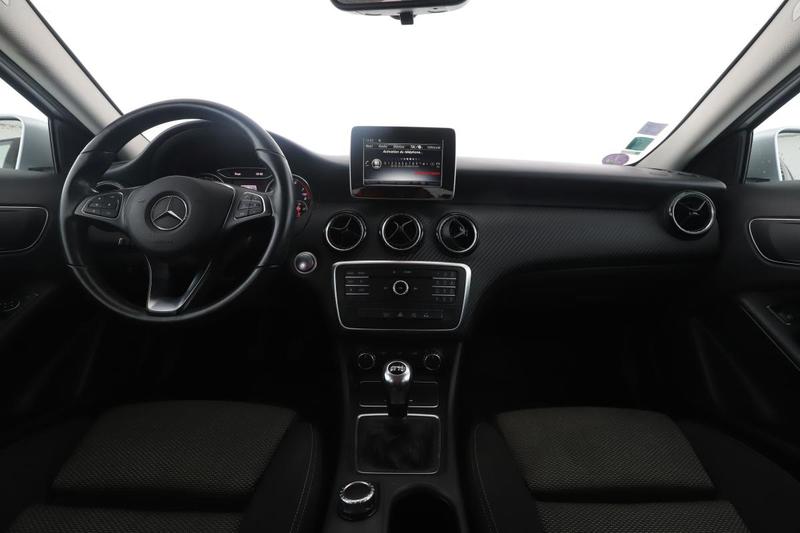 Mercedes Gla 180 Intuition 122 ch