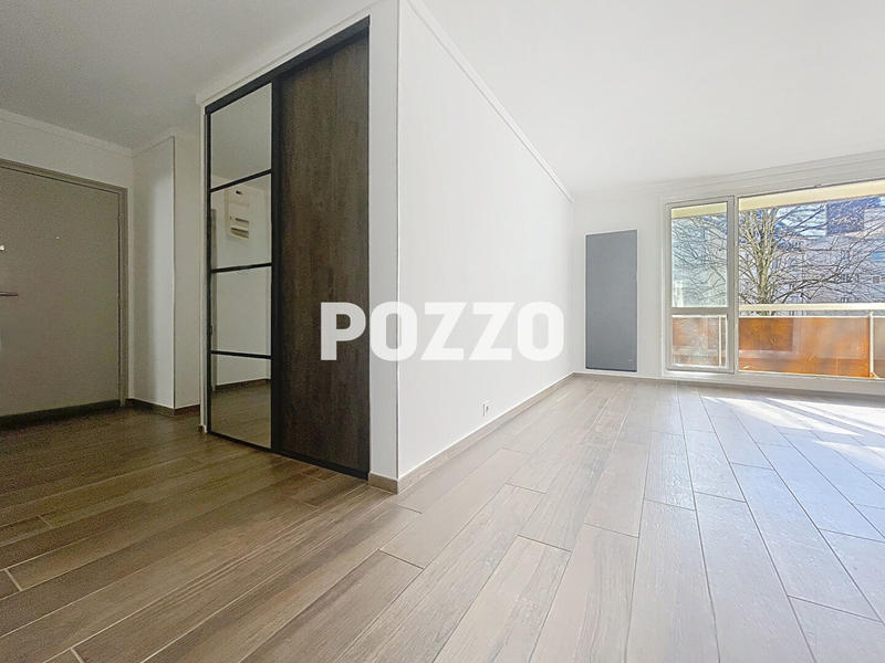 Appartement - 84 m² - 4 pièces