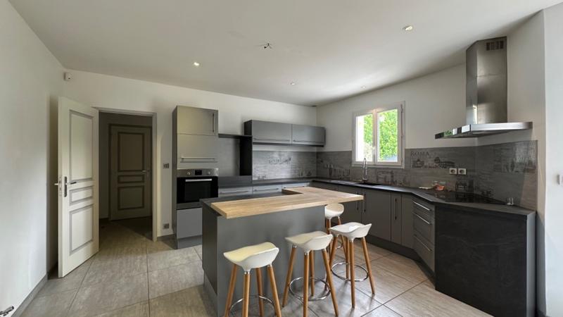 Maison - 158 m² - 6 pièces